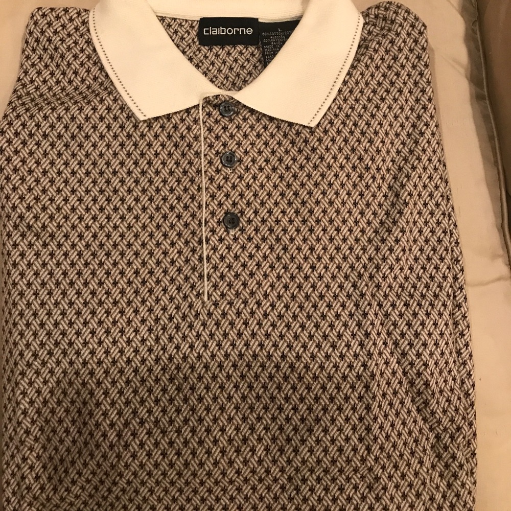 Claiborne three button shirt brown patterned