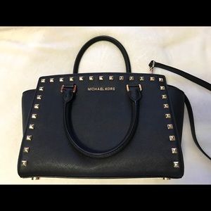 Michael Kors Large Selma Bag