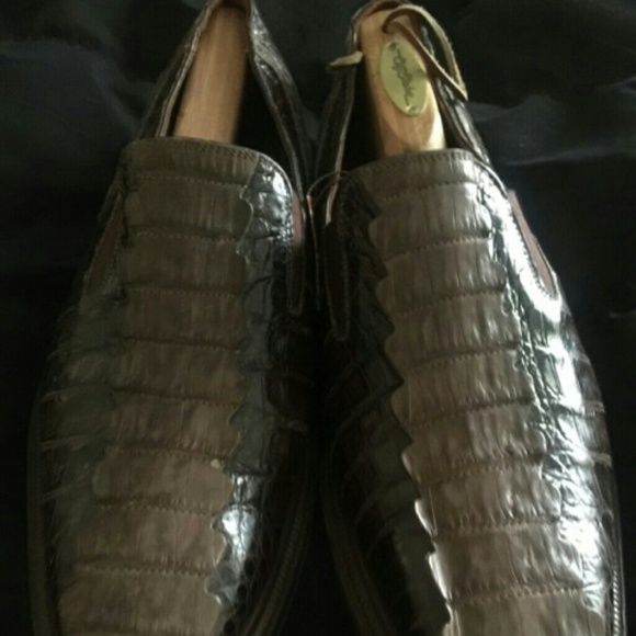 Two tone gators loafers main image 7