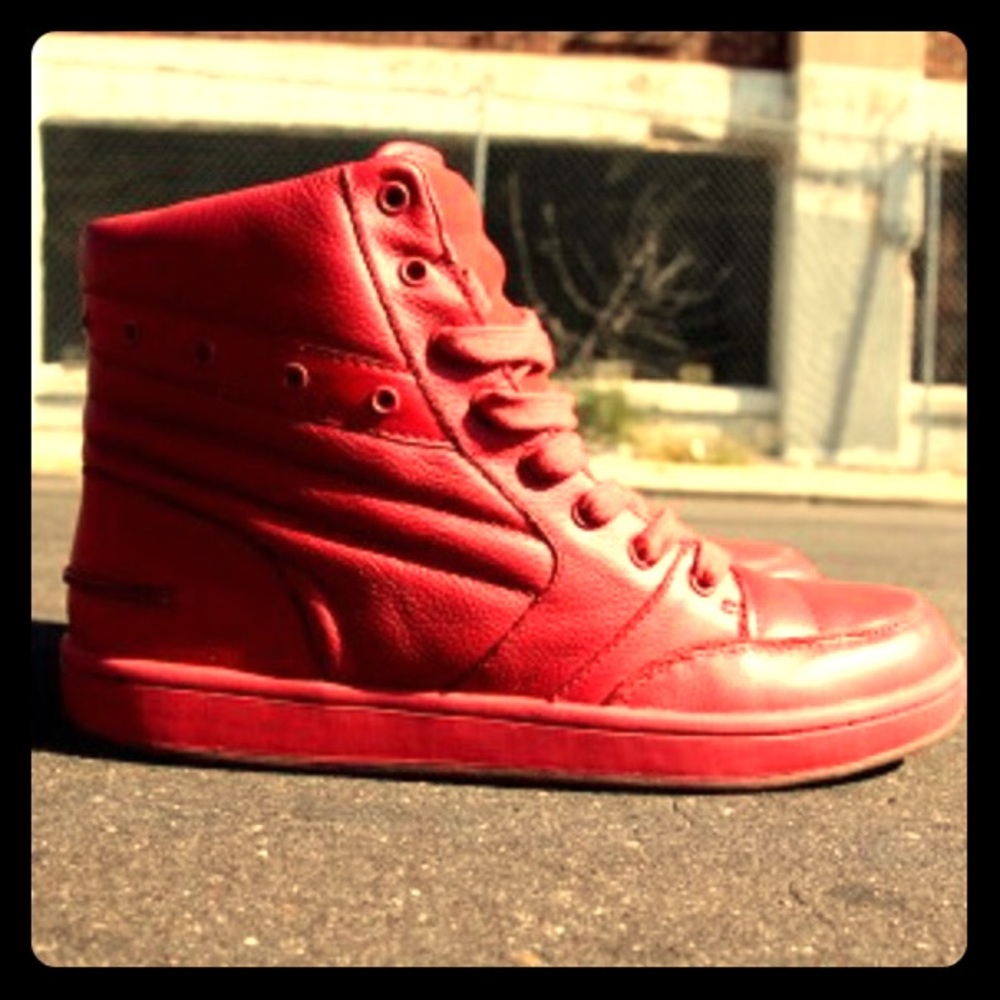 New/Never worn Franco Red in box.