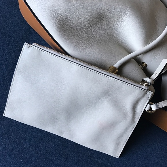 🎈SOLD🎈Chloe "Emma" Bucket Bag - Picture 3 of 4