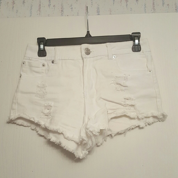 High-waisted shorts - Picture 1 of 2