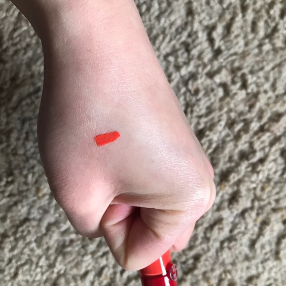 Giorgio Armani LIP MAESTRO LIQUID LIPSTICK - Picture 3 of 3