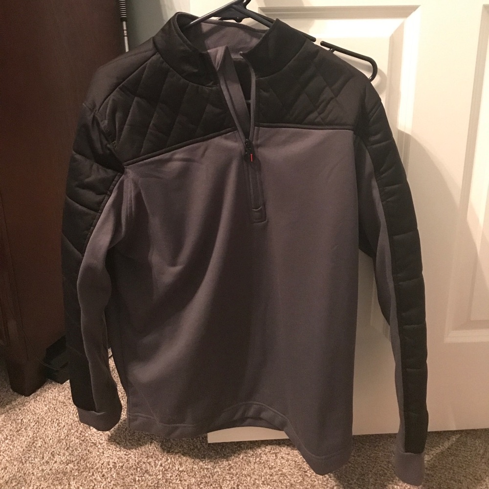 Short Par4 Quarter Zip Pullover