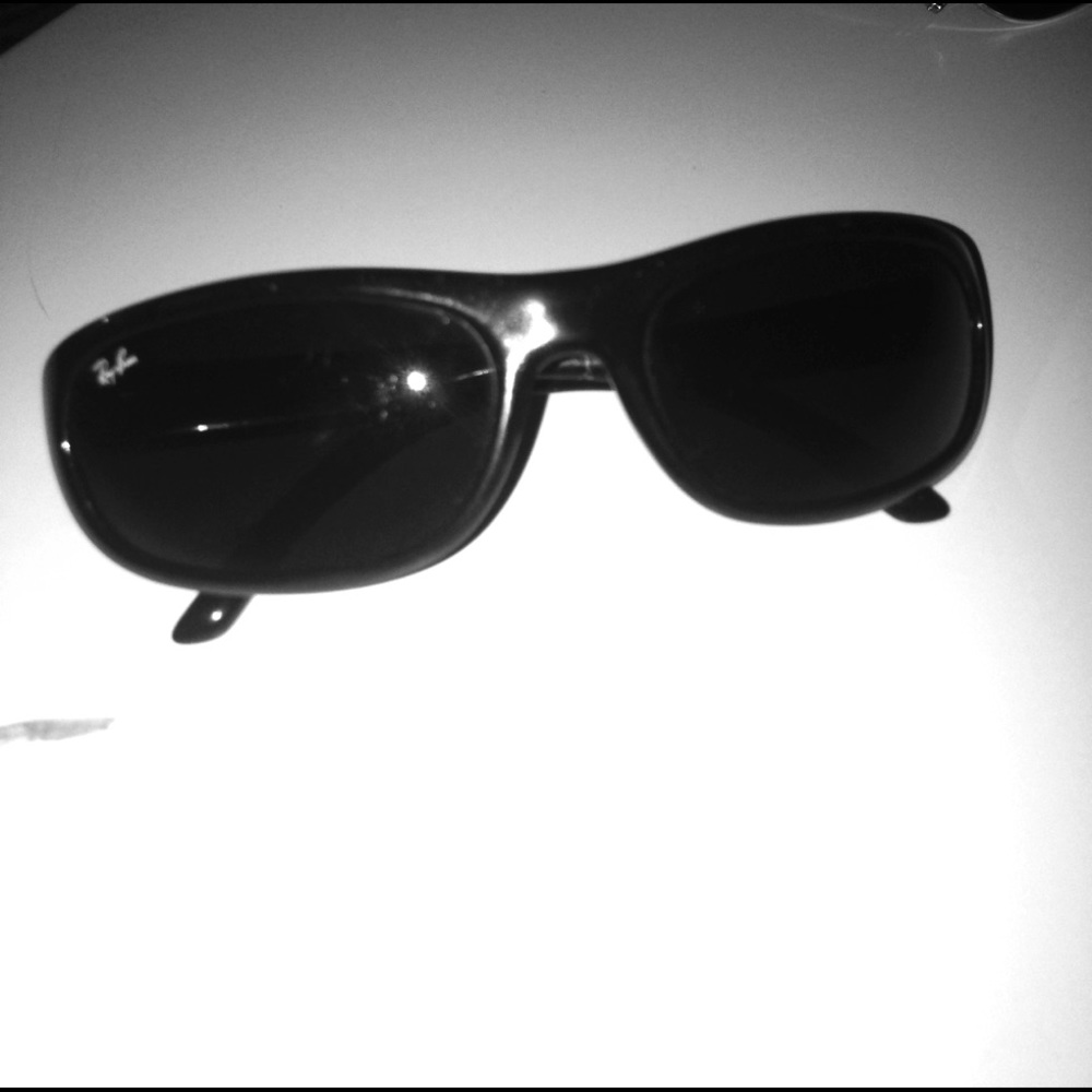 Authentic ray-ban all black sunglasses!