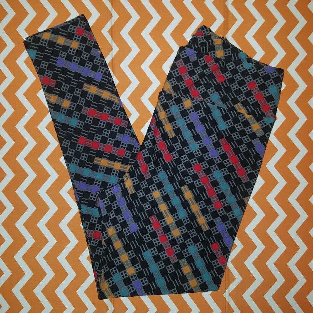 Lularoe TC Multicolor Square Geo Leggings