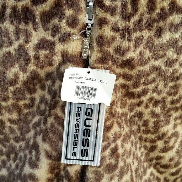 Guess Reversible Vest - Picture 3 of 7