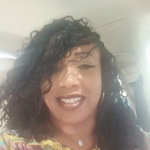 Meet your Posher, Lynn