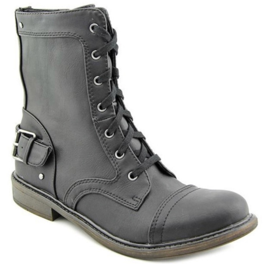 Lace-up combat boots
