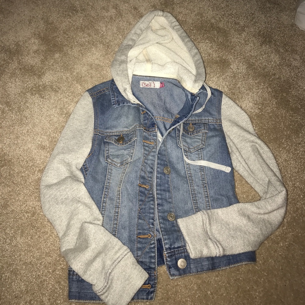 Jean jacket - Picture 2 of 3