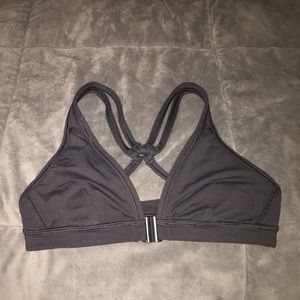 sport bra