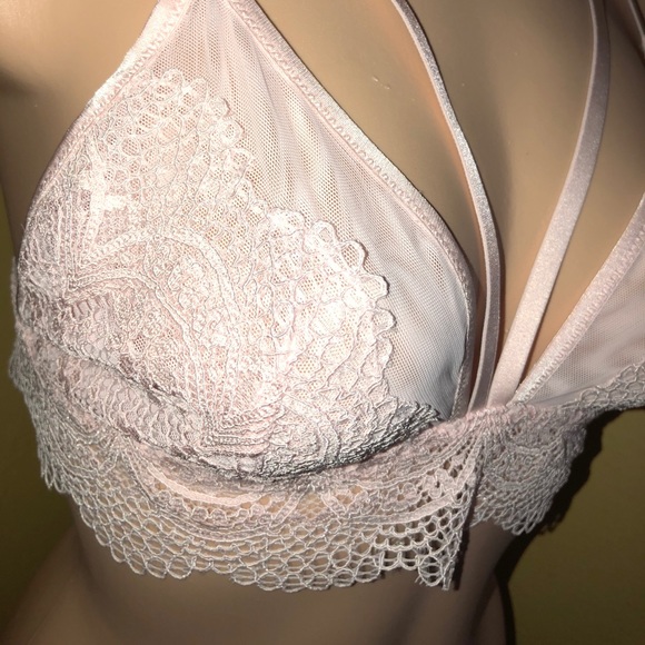 Victoria secret 💥💥 - Picture 2 of 3