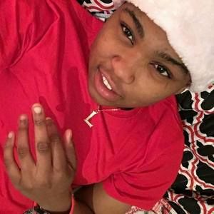 Meet your Posher, Lonnie