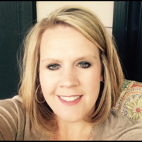 Meet your Posher, Jamie - Picture 1 of 1