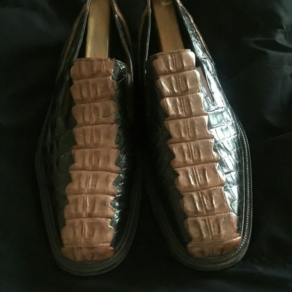 Shoes - Picture 2 of 3