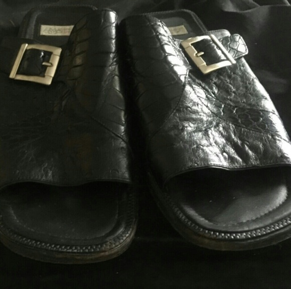 Shoes main image 2