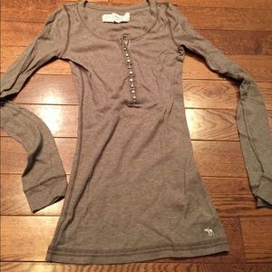 A&F long sleeve shirt