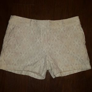 Loft Sz 6 Regular Beige Cream Crochet Lace Shorts Loft Sz 6 Regular Beige Cream Crochet Lace Shorts