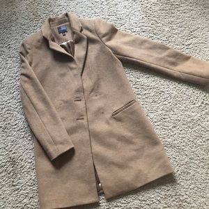 The limited double breasted Wool coat