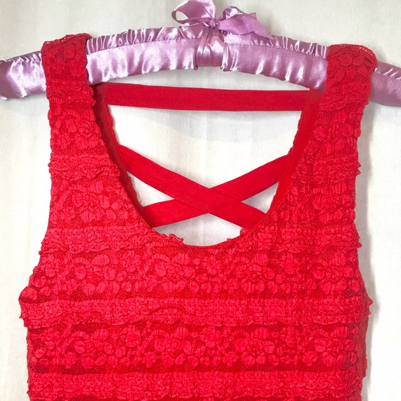 🎀Red lace dress in size M👗 - Picture 2 of 6