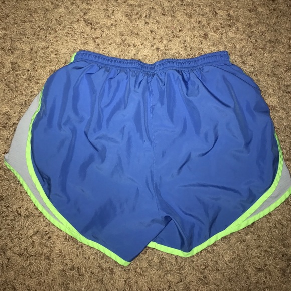 Nike Dri-Fit shorts - Picture 3 of 3