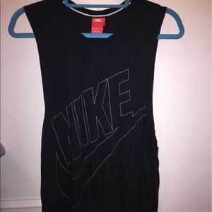 Nike Crew Neck Tee