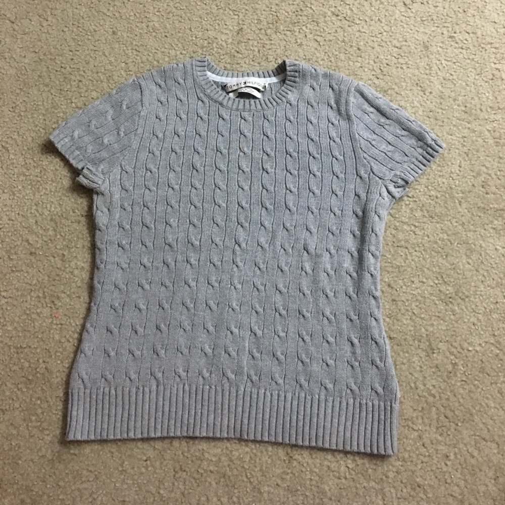 Grey top!