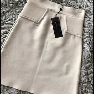 BCBG MAXAZRIA SKIRT BRAND NEW