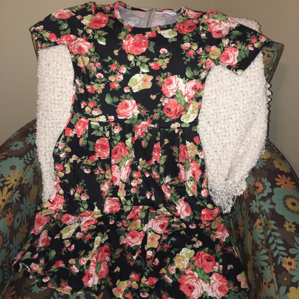 LulaRoe Amelia. Small. Worn once!