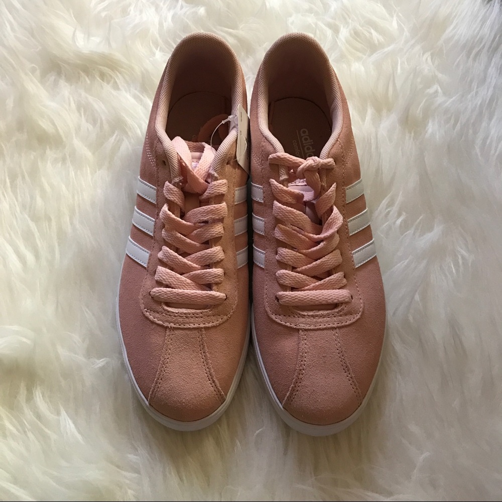 New Adidas Blush Pink Suede Sneakers size 7.5 - Picture 2 of 5