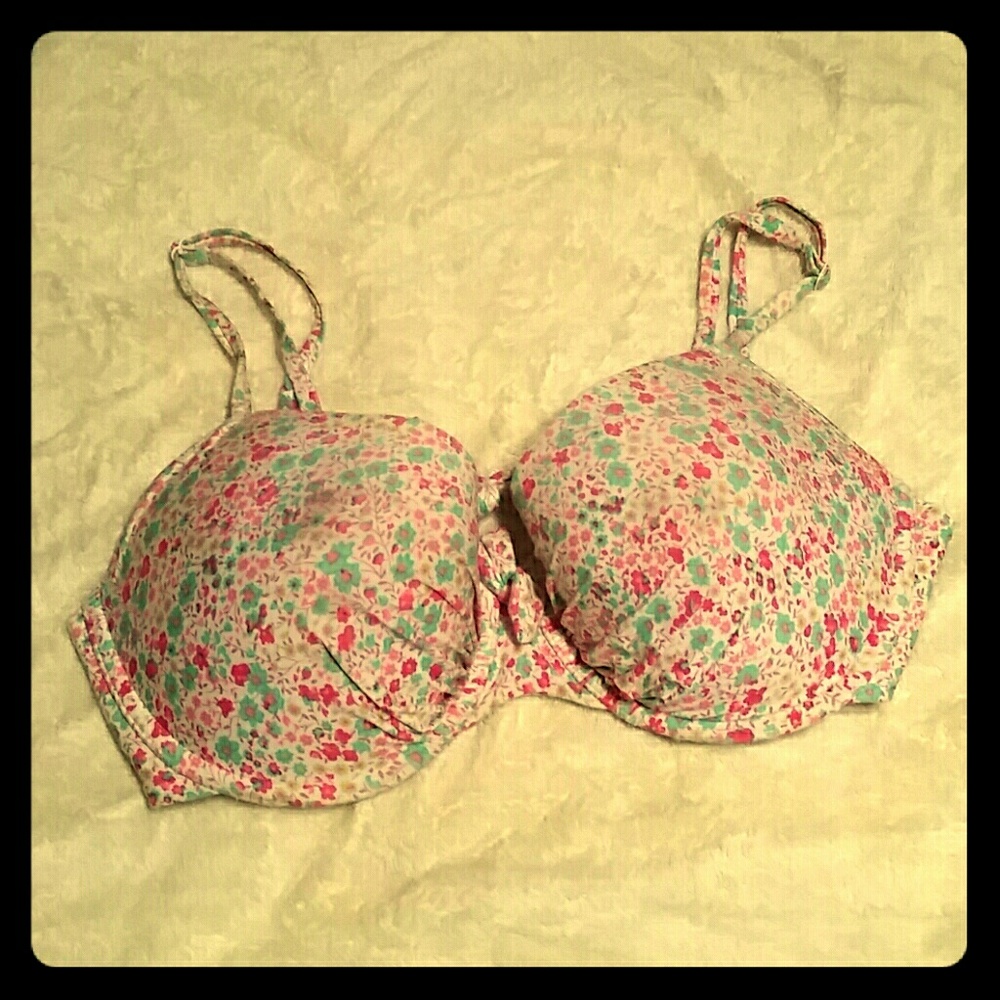 Floral Bikini Top (old Navy xl)