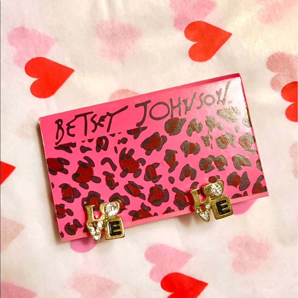 New Betsey Johnson L O V E Studs