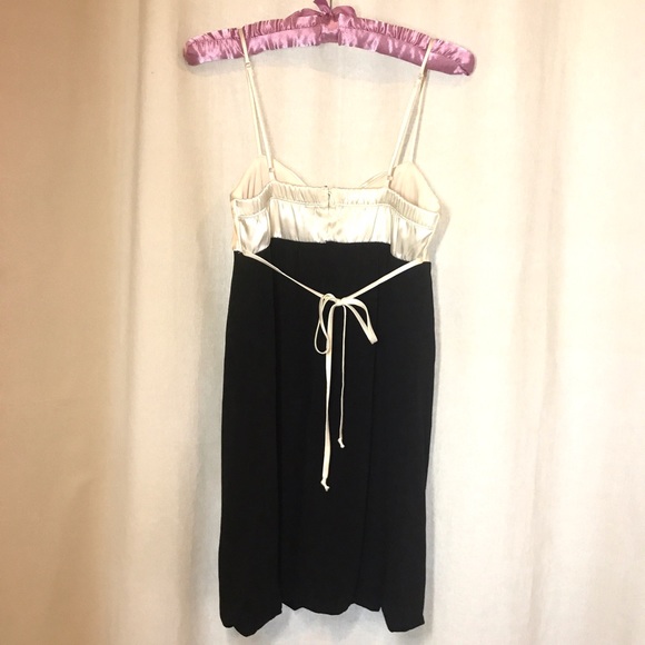 🌸Very Cute Mini Dress in Ivory&Black Color👗 - Picture 4 of 7