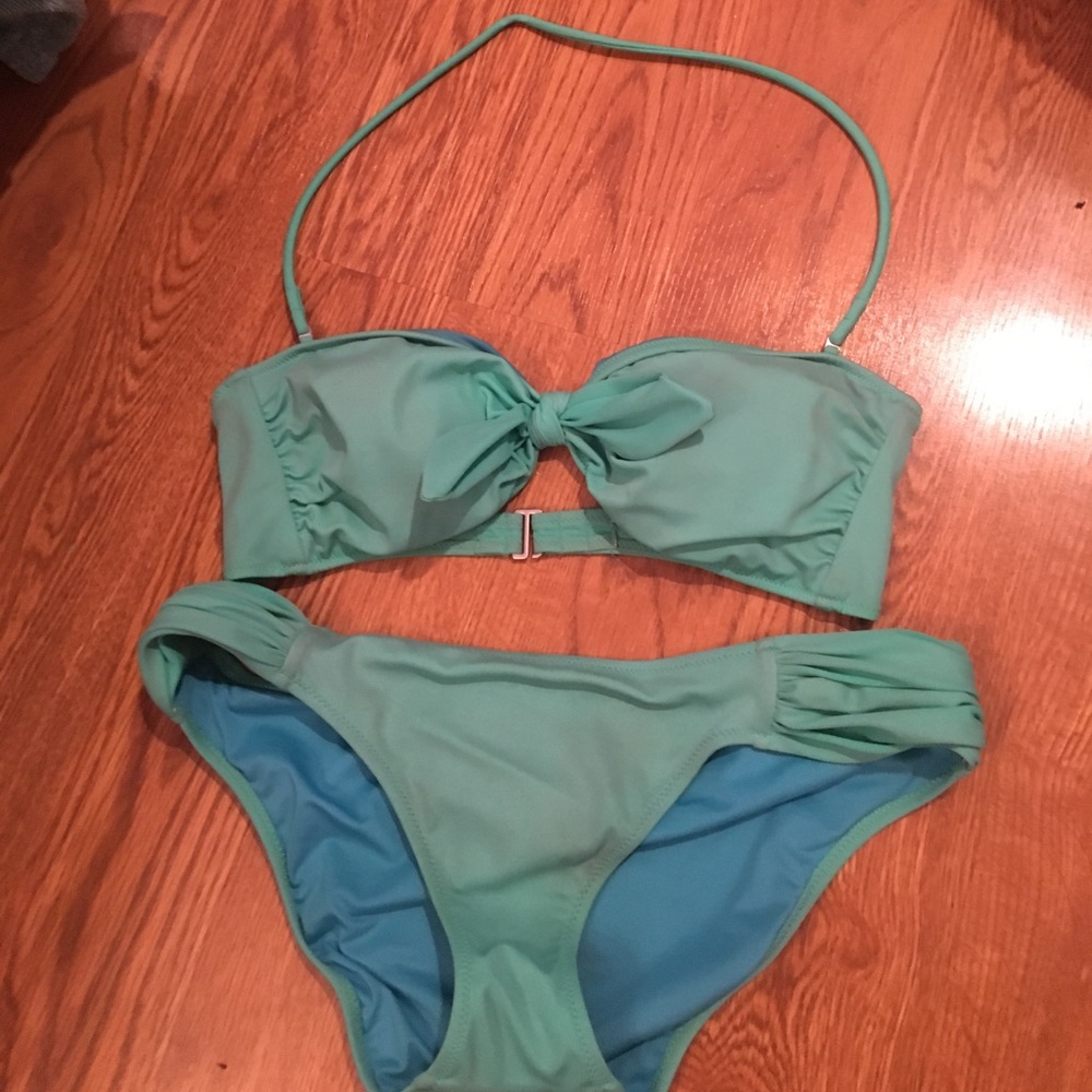 VICTORIAS SECRET BIKINI