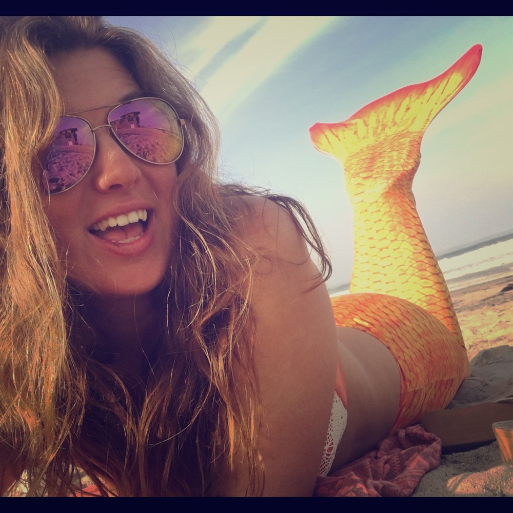 LIKE🍍FOLLOW🍍SHARE
