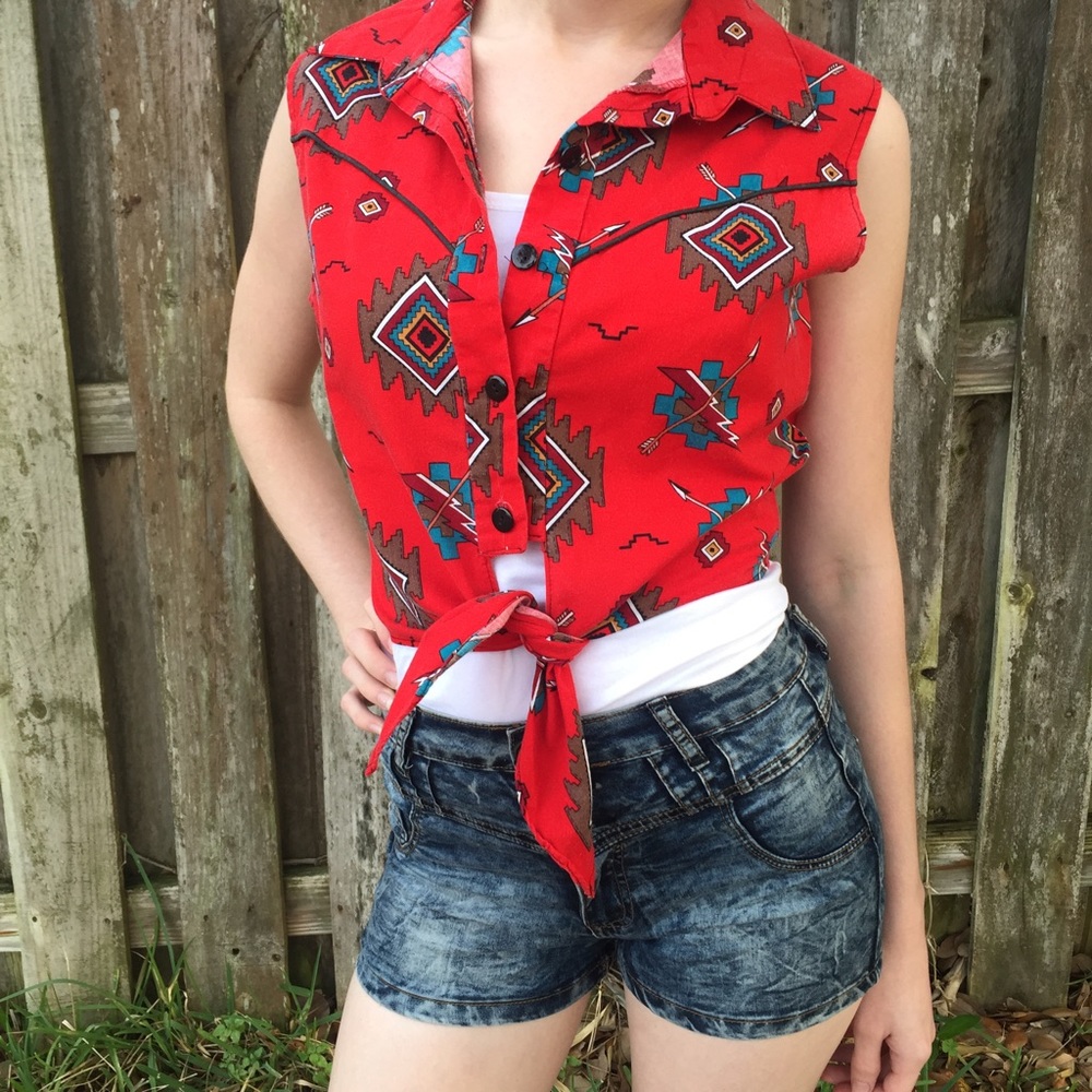 Vintage tie up sleeveless southwestern top