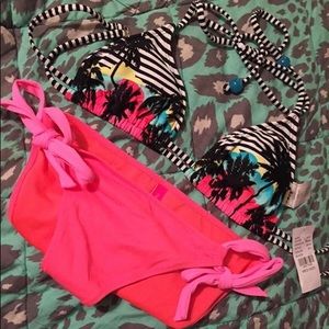 New medium bikini