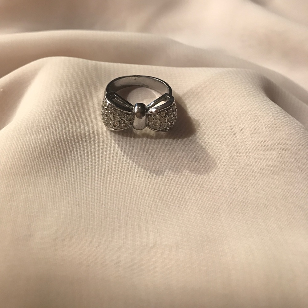 Ring - Picture 3 of 3