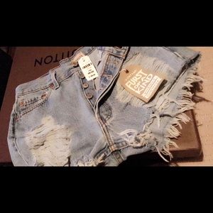 LF Shorts (high waisted)