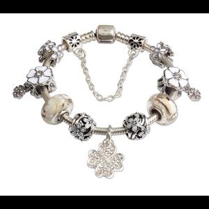 Women's bracelet pandora style Sakura pendant