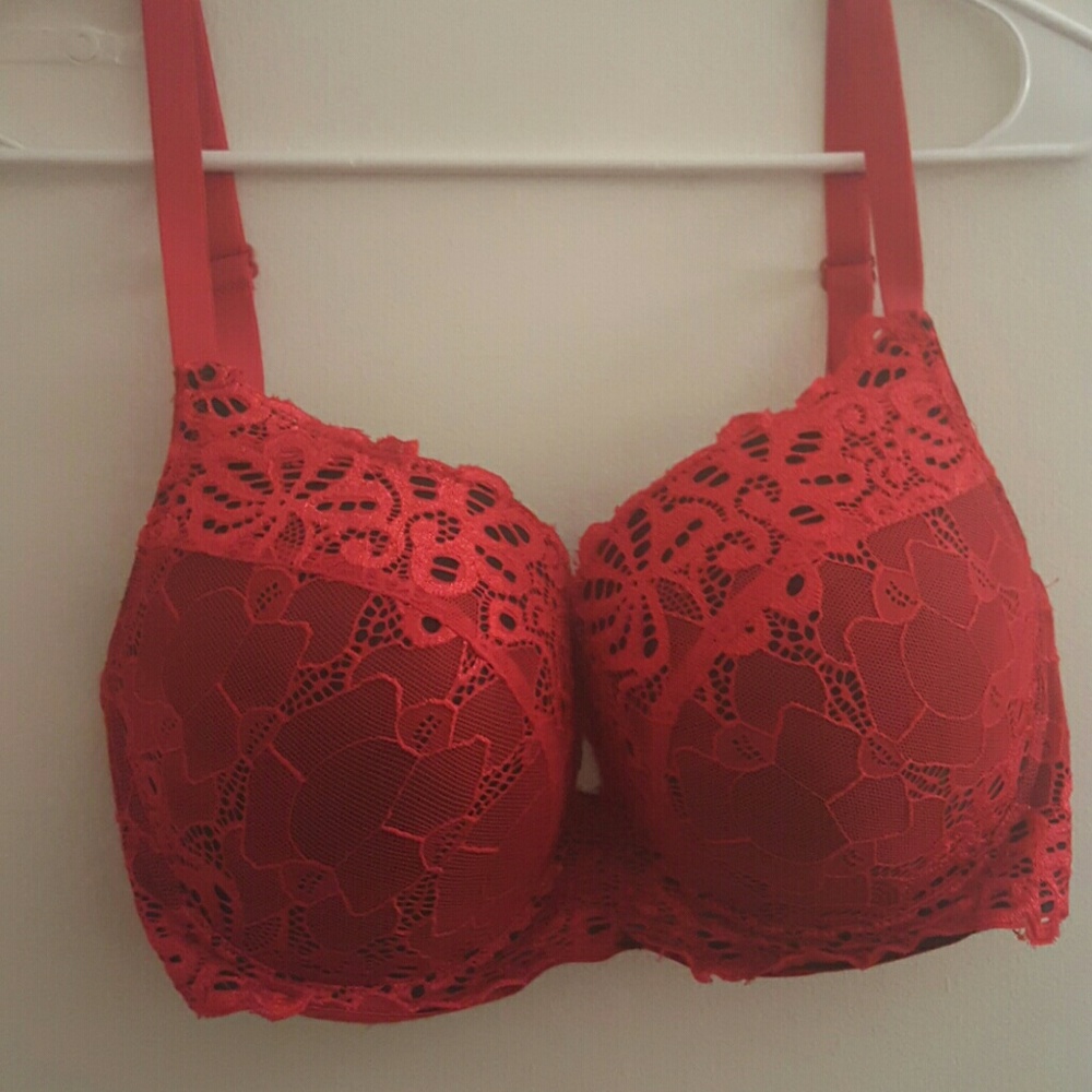 Red Lace Push-up Bra
