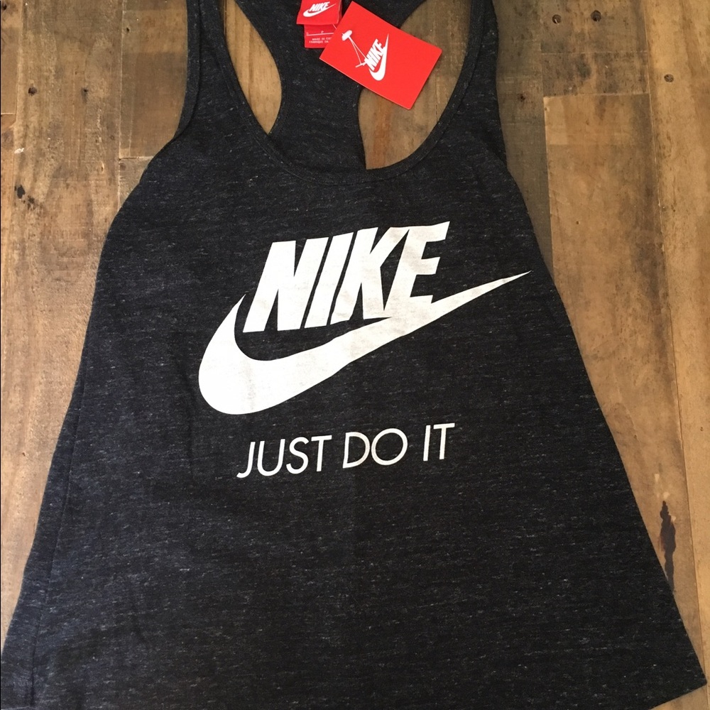 Nike Heathered Grey Tank size small