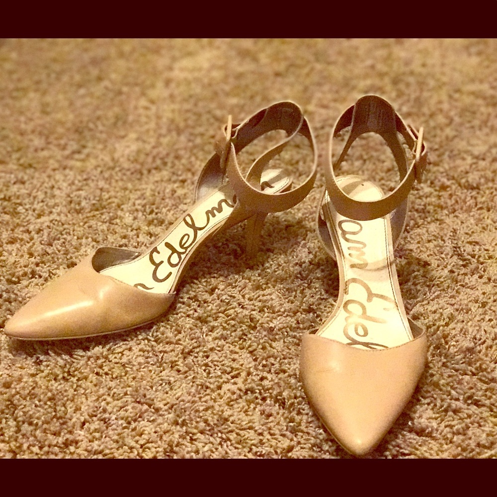 Sam Edelman kitten heel