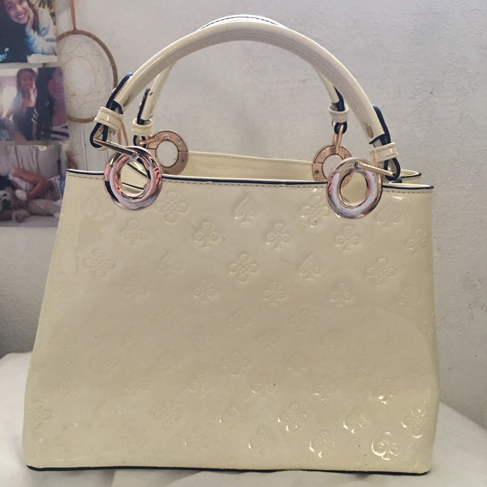 ✨ETERNEL HANDBAG✨