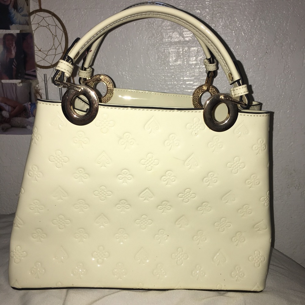 ✨ETERNEL HANDBAG✨ - Picture 2 of 6