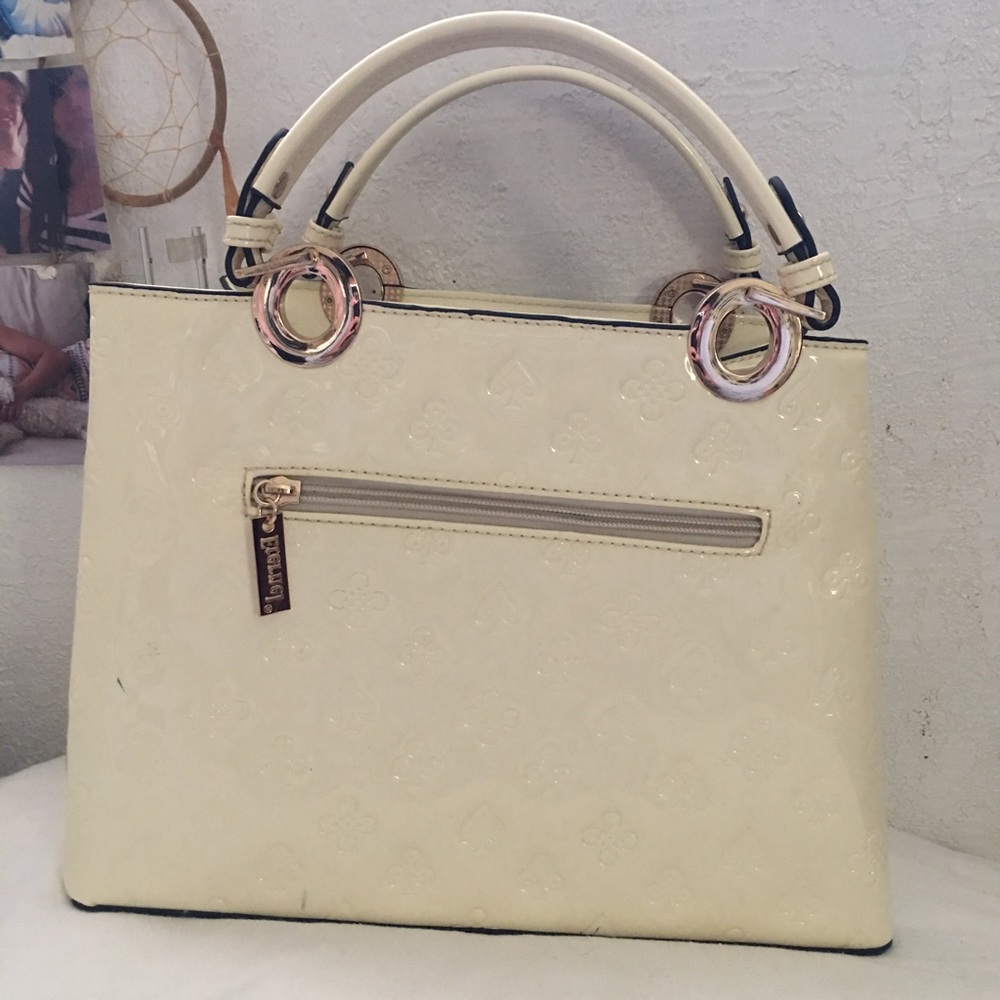✨ETERNEL HANDBAG✨ - Picture 3 of 6