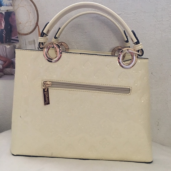 ✨ETERNEL HANDBAG✨ - Picture 3 of 6