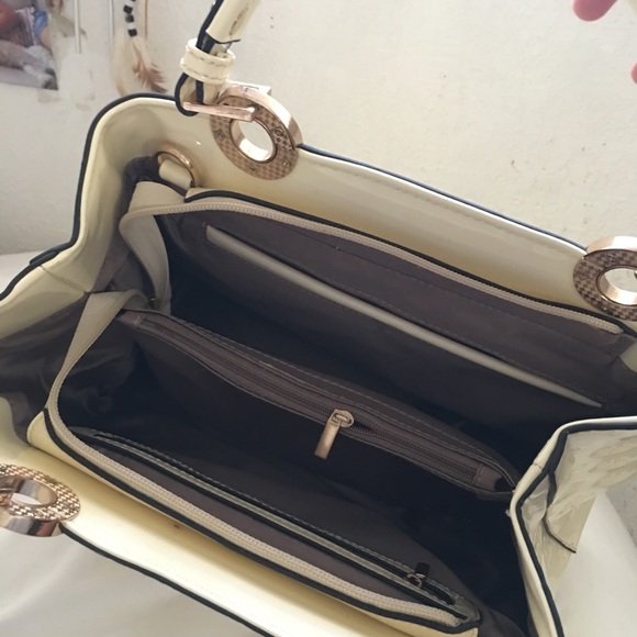 ✨ETERNEL HANDBAG✨ - Picture 5 of 6