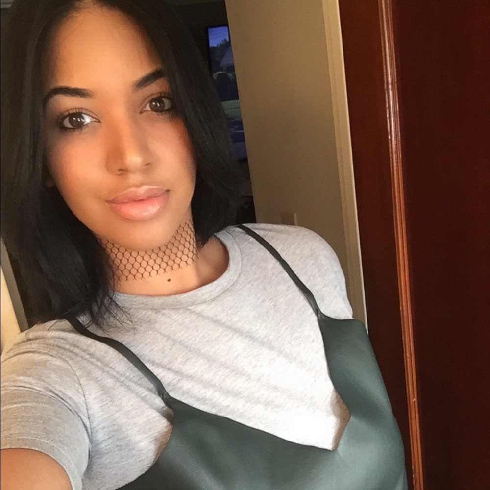 Meet your Posher, Karina