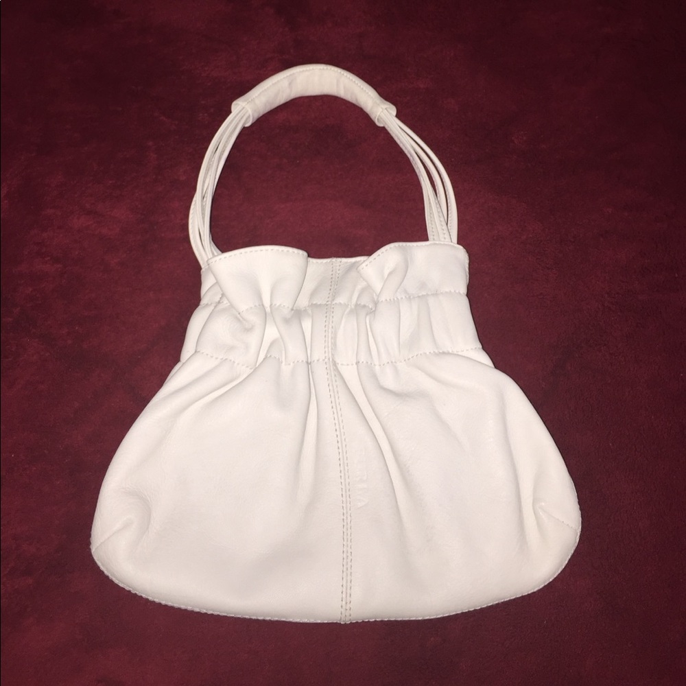 !PRICE DROP!White Leather Furla Shoulder/Hand Bag